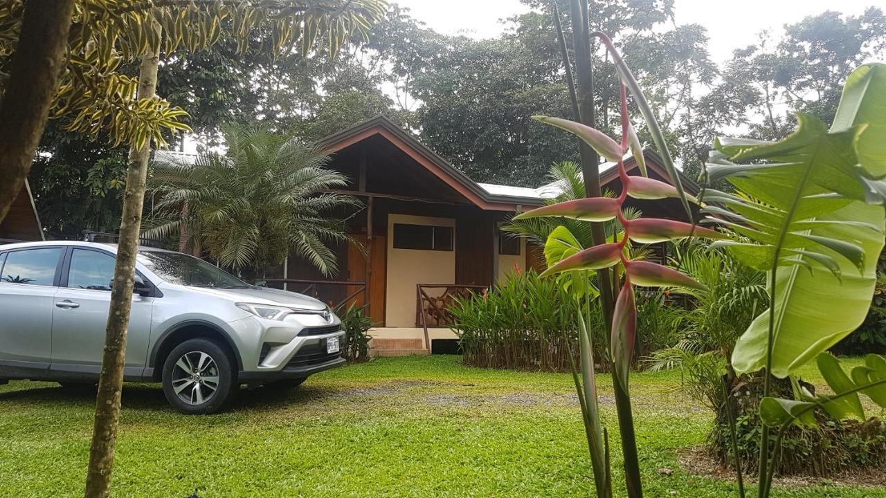 Hotel Brisas Arenal La Fortuna Bagian luar foto