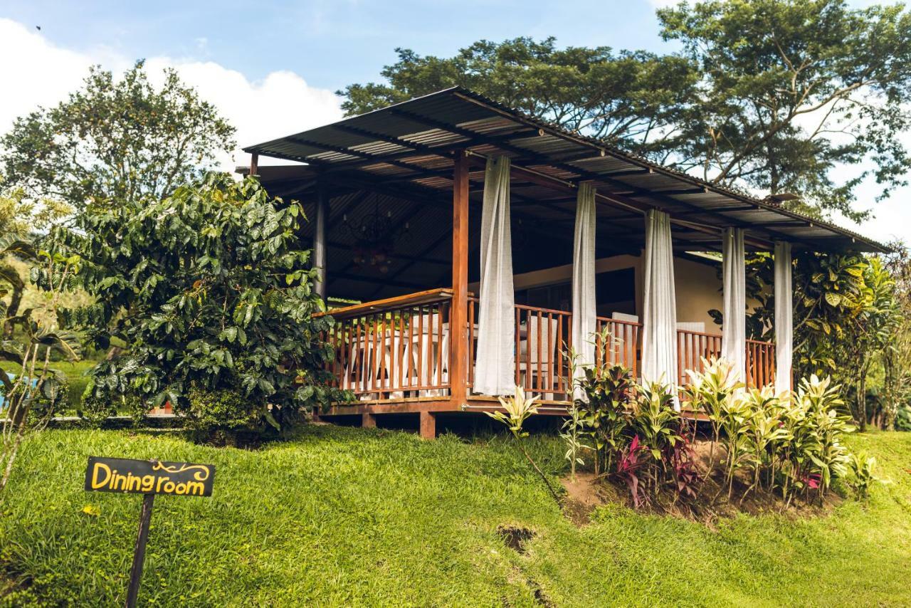 Hotel Brisas Arenal La Fortuna Bagian luar foto