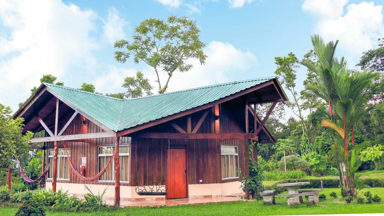 Hotel Brisas Arenal La Fortuna Bagian luar foto